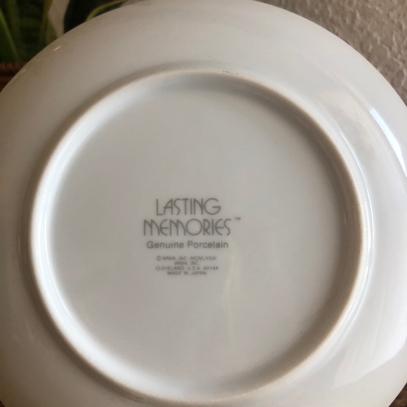 Porcelain "Bless this Home With Warmth ..." Collector Plate by Lasting Memories - Picture 8 of 11
